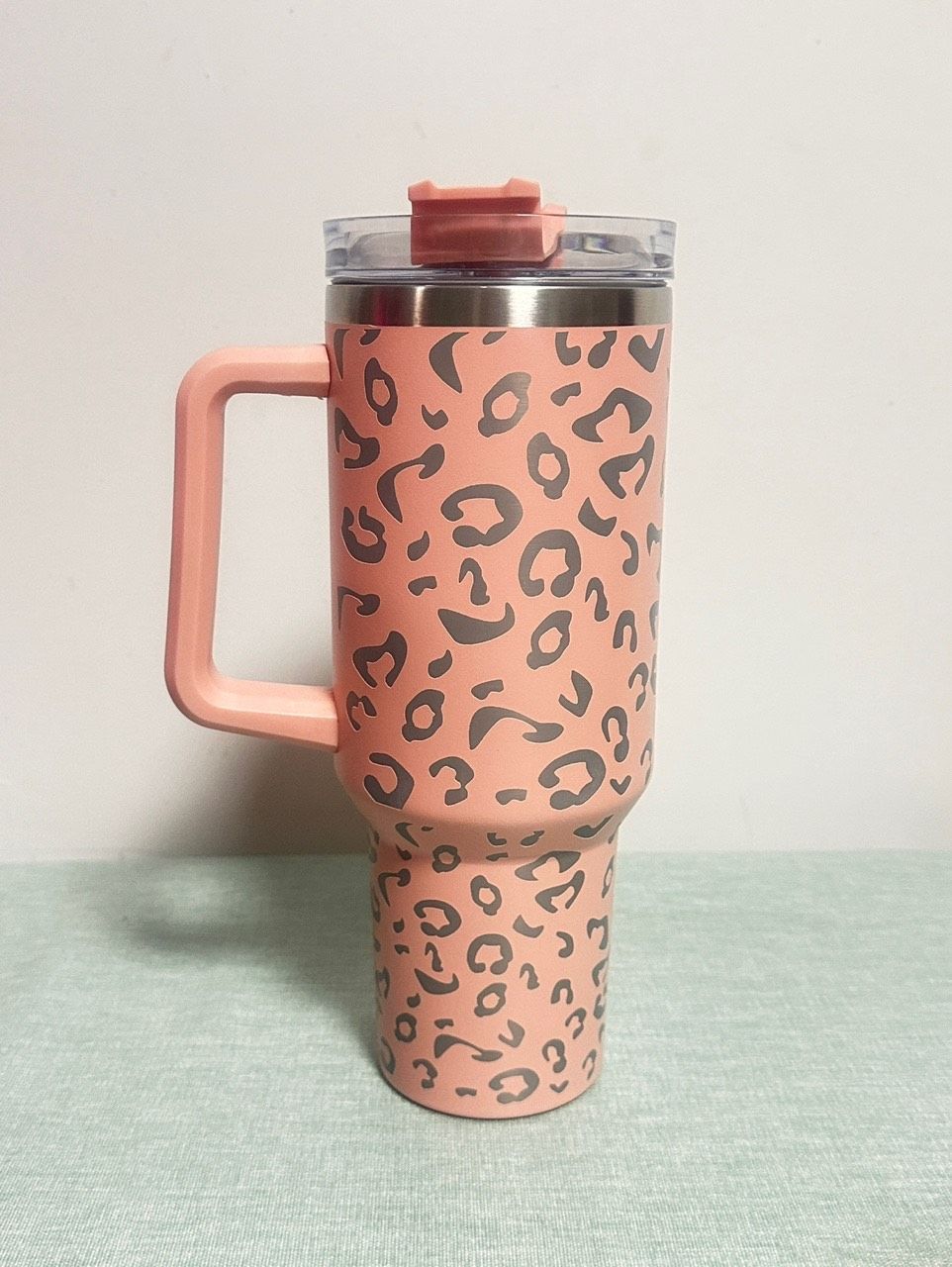 40oz Laser Etched Cheetah Tumbler – Insulated Stainless Steel